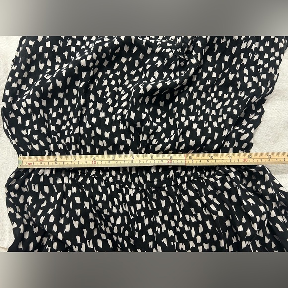 Amour Vert Fantasia Jumpsuit, Size Medium - Picture 9 of 11